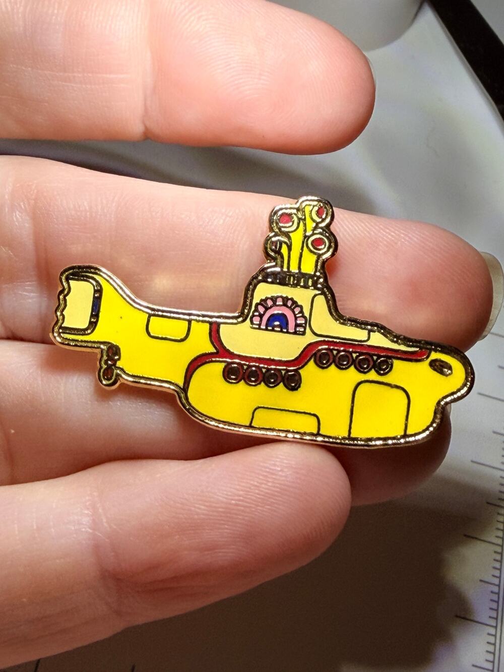 The Beatles Yellow Submarine Enamel Lapel Hat Pin Gold Tone Double Post No Backs